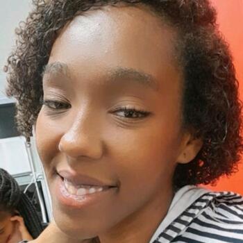 Babysitter in Itaboraí: Fernanda Maria