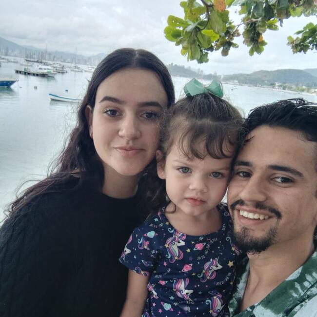 Babysitting job in Canelinha: Jordana