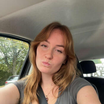 Babysitter in The Hague: Abigail