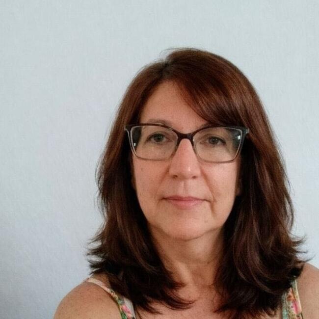 Babá em Aracaju: Nádia