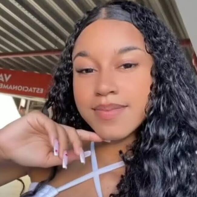 Babysitting job in Teófilo Otoni: Ana Luizza