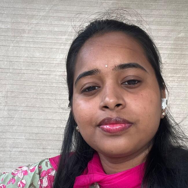 बंगलौर में बेबीसिटर: Hanishaa