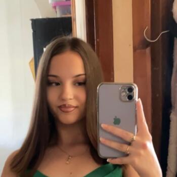 Babysitter in Mennecy: Nolwenne