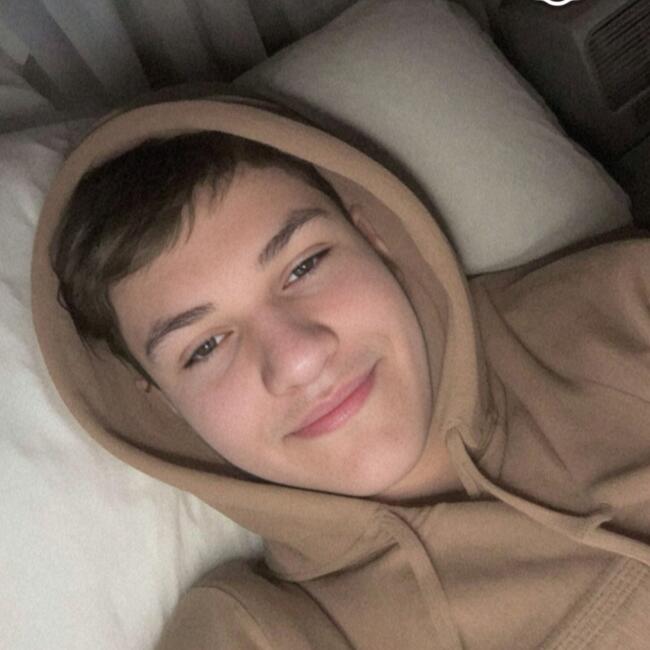 Babysitter Job in Bederkesa: Paul