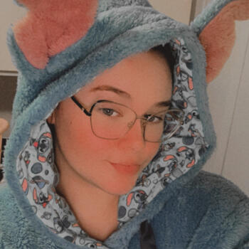 Baby-sitter in Terrebonne: Erika