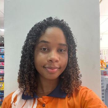 Babá em Linhares: Amanda