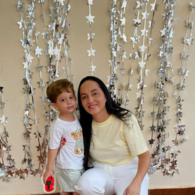 Babá em Araras: Viviane