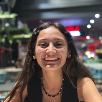 Babysitter in Los Andes: Paula