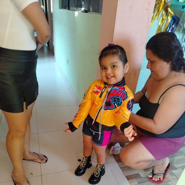 Babysitting job in La Esperanza (Departamento de La Libertad): Arturo