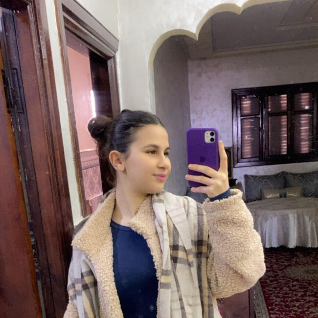 Babysitter in Casablanca: Amira