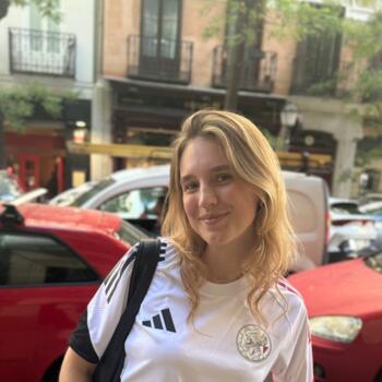 Babysitter Madrid: Jana