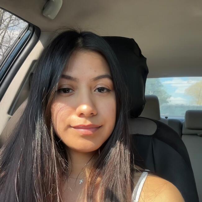 Babysitter in Stone Mountain: Daniela