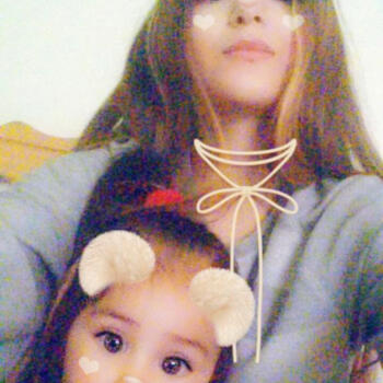 Babysitter in Pasaia: Naomi