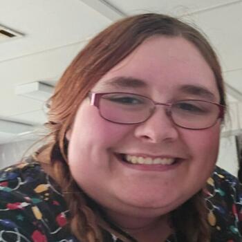 Babysitter in Salisbury: Claire