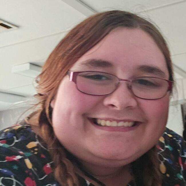 Babysitter in Salisbury: Claire