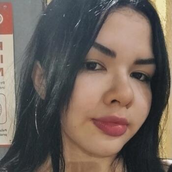 Babysitter Fortaleza: Ana