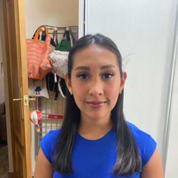 Babysitter in Valencia: Paola Rodriguez