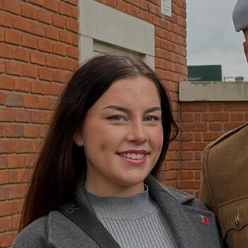 Babysitter in Crediton: Tegan