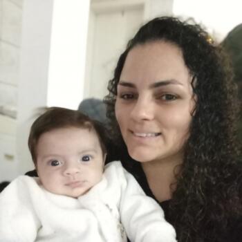 Emprego de babá em Bagé: emprego de babá Pamela