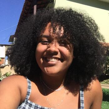 Babá em Petrópolis: Camila