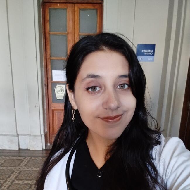 Babysitter in Rosario: Mariana