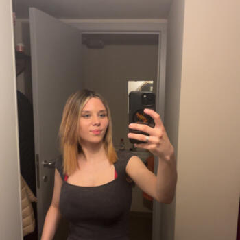 Babysitter in Kozen: Fleur