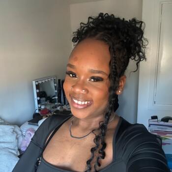 Babysitter in Vialonga: Lia Carvalho