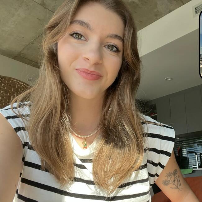 Baby-sitter in Montréal: Moetia