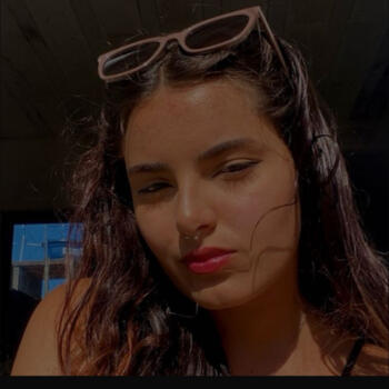 Babysitter Suzano: Melissa