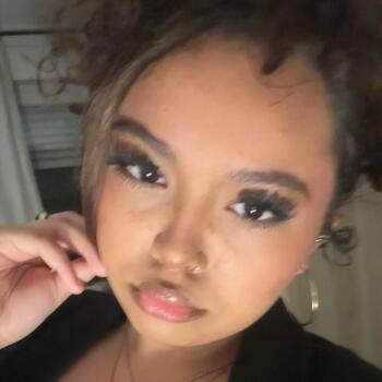 Babysitter Tourcoing: Ibtii