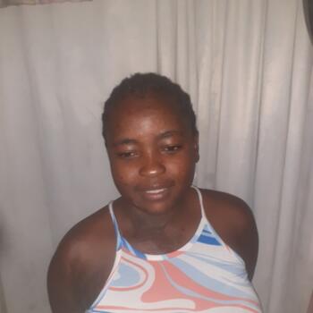 Babysitter in Randburg: Norah