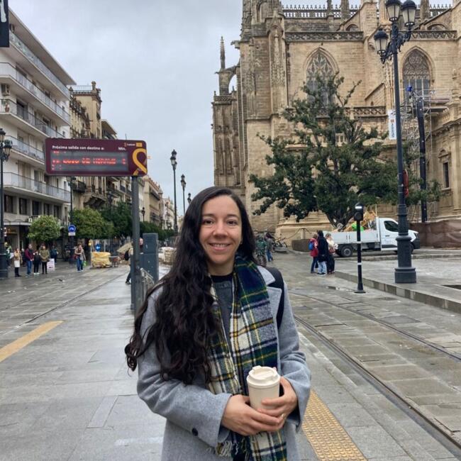 Canguro en Sevilla: María del Rosario