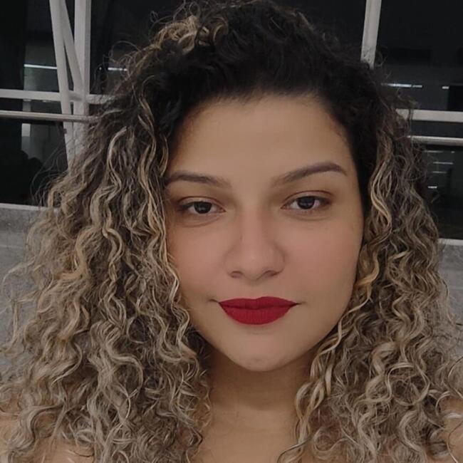 Babysitter in Sarandi: Julliane Cirqueira