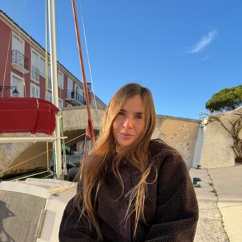 Babysitter in Paris: Oceane