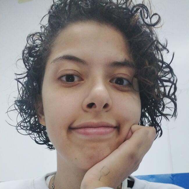 Babysitter in Araruama: Ingrid