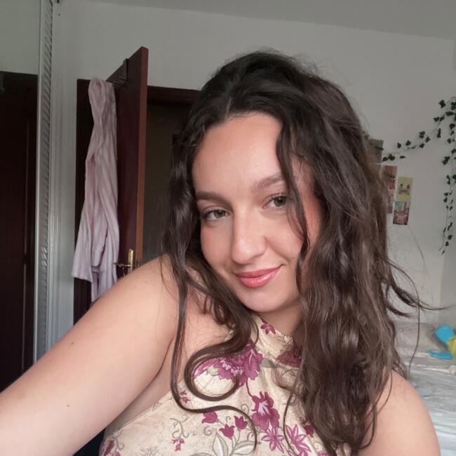 Babysitter in Roquetas de Mar: Alecsandra