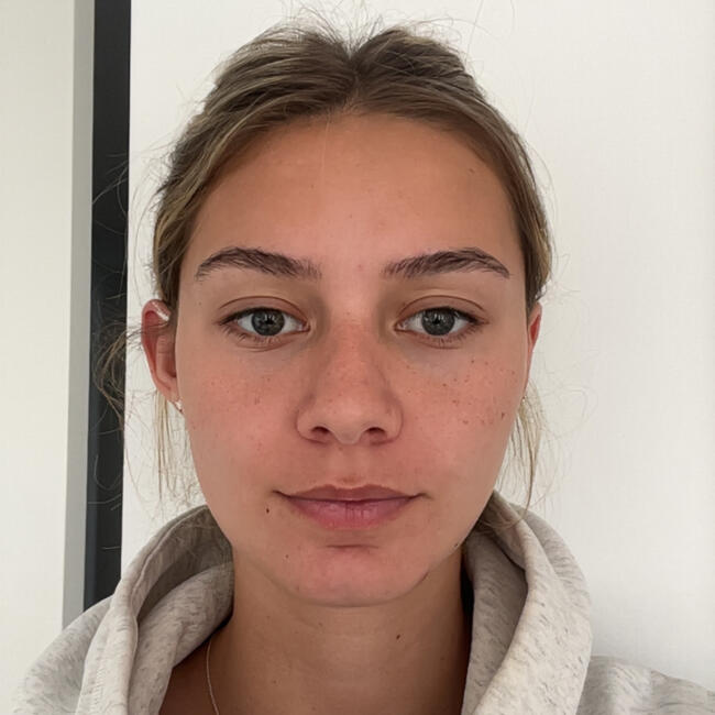 Babysitter in Wallan: Brooklyn