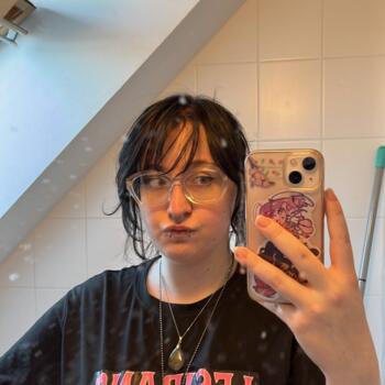 Babysitter in Berlin: Azra