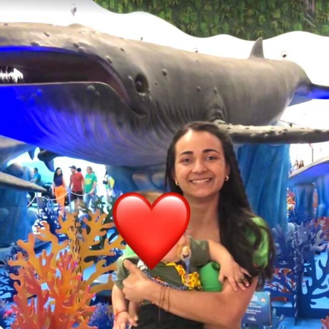 Oppas in Cassis: Joyce