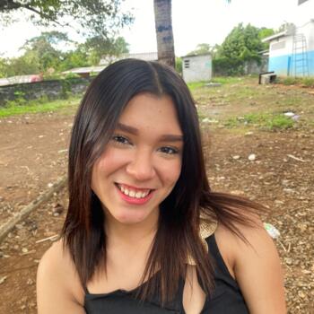 Babysitter in Las Lomas: Simei