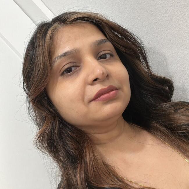 Barnvaktsjobb i Vanda: Khushboo