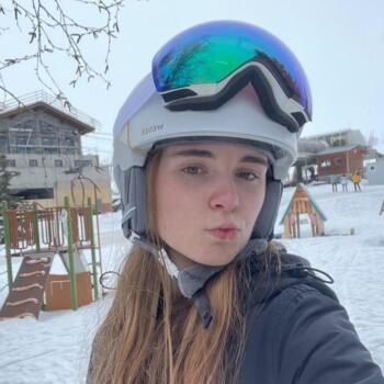 Babysitter in Villeurbanne: Sofia