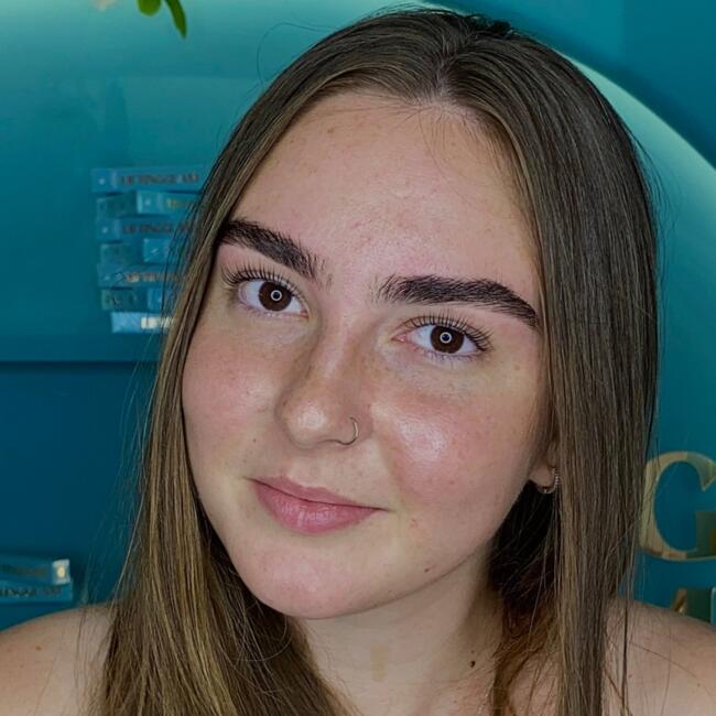 Babysitter in Cascavel: Mariana