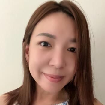 Babysitter in Singapore: Pauline