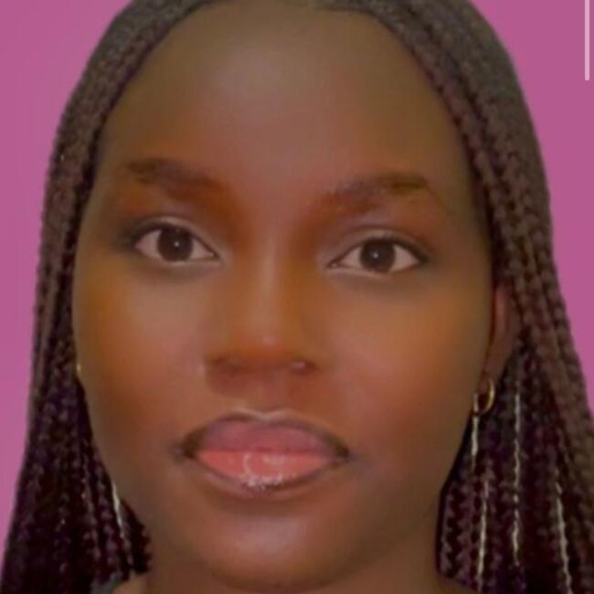 Babysitter in Orvault: Laura jelcie