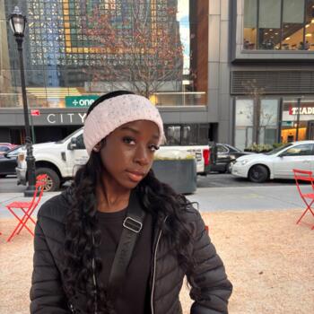 Babysitter in Cedar Hill: Kelsey