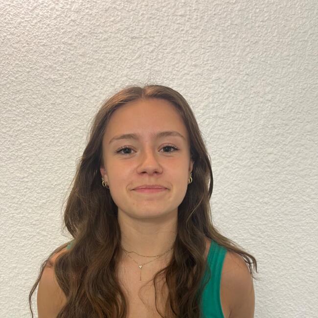 Babysitter in Toulouse: Océanne