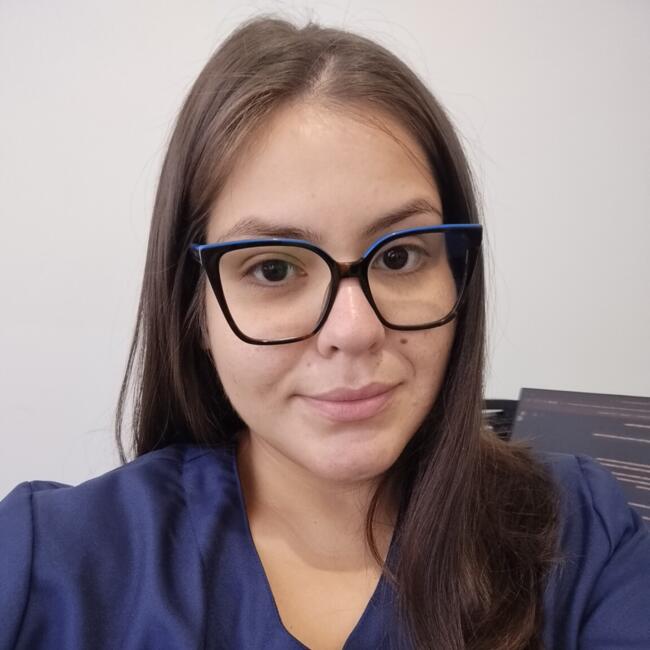 Babá em Itapema: Cassia