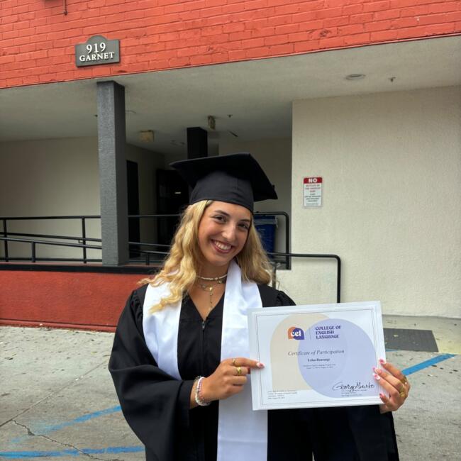 Babysitter in La Gaude: Erika