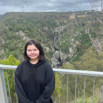 Babysitter Brisbane: Ash